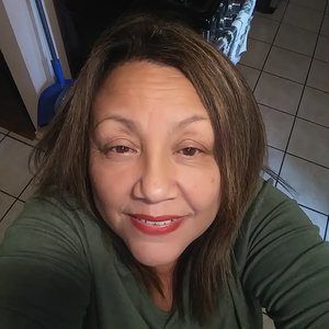 Meet your Posher, Sylvia